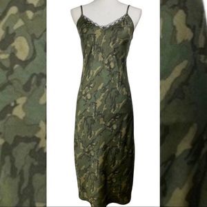 Wild Fable Women’s Green Camouflage Lace V-Neck Midi Long Cami Slip Dress Small
